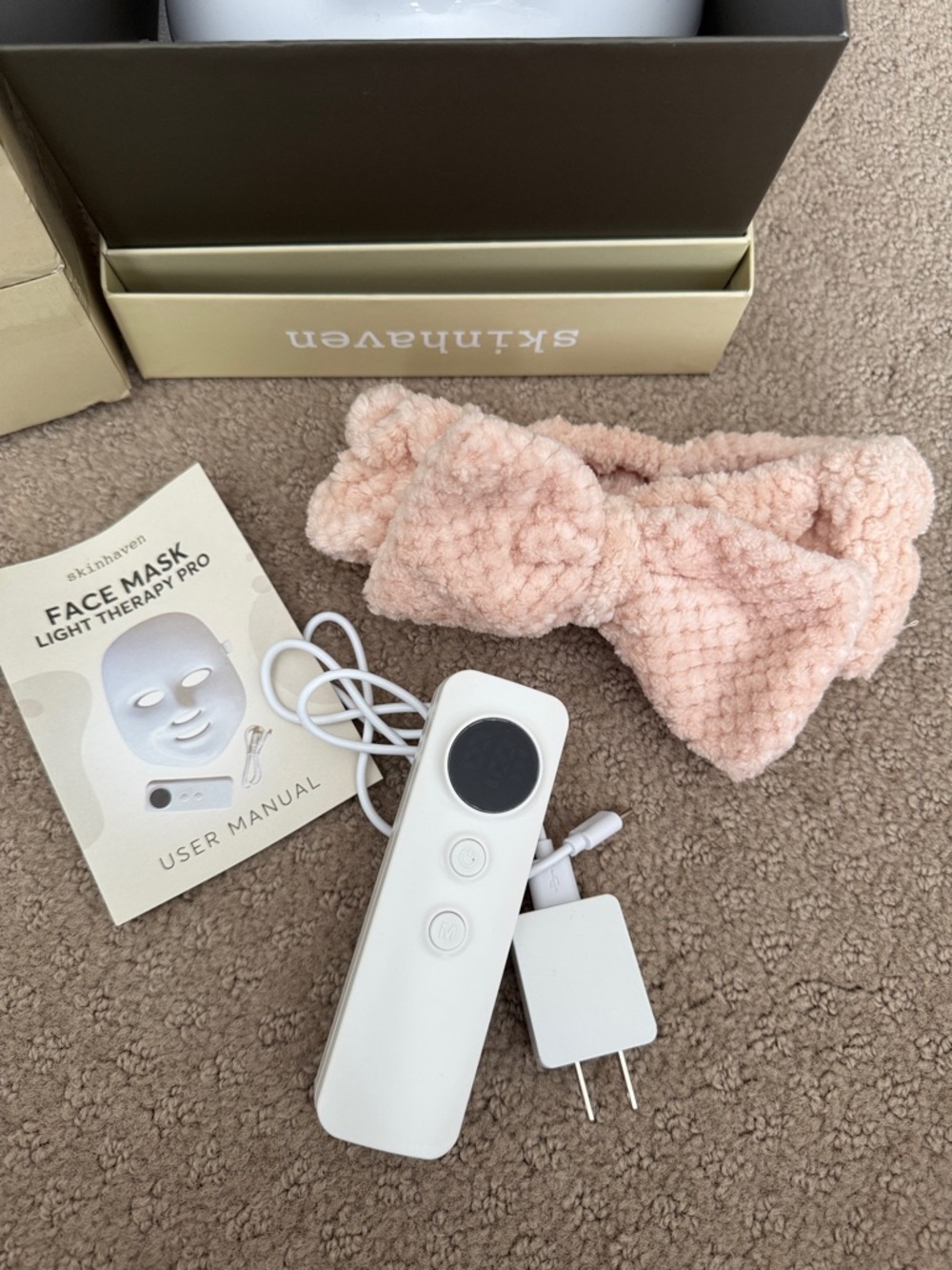 Skinhaven LED Light Therapy Face Mask - White Gen 2 brand new - Picture 3 of 5